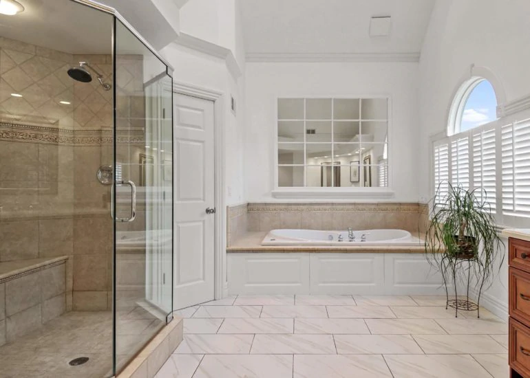 Professional photo of a large master bathroom (primary bathroom)